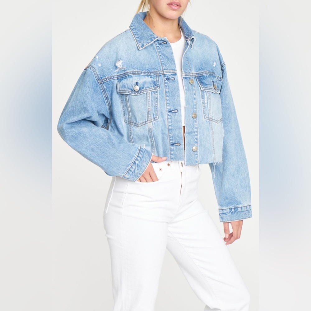 Daze Denim The Main Squeeze Crop Jacket in Throwdown Distressed Large - Picture 5 of 12